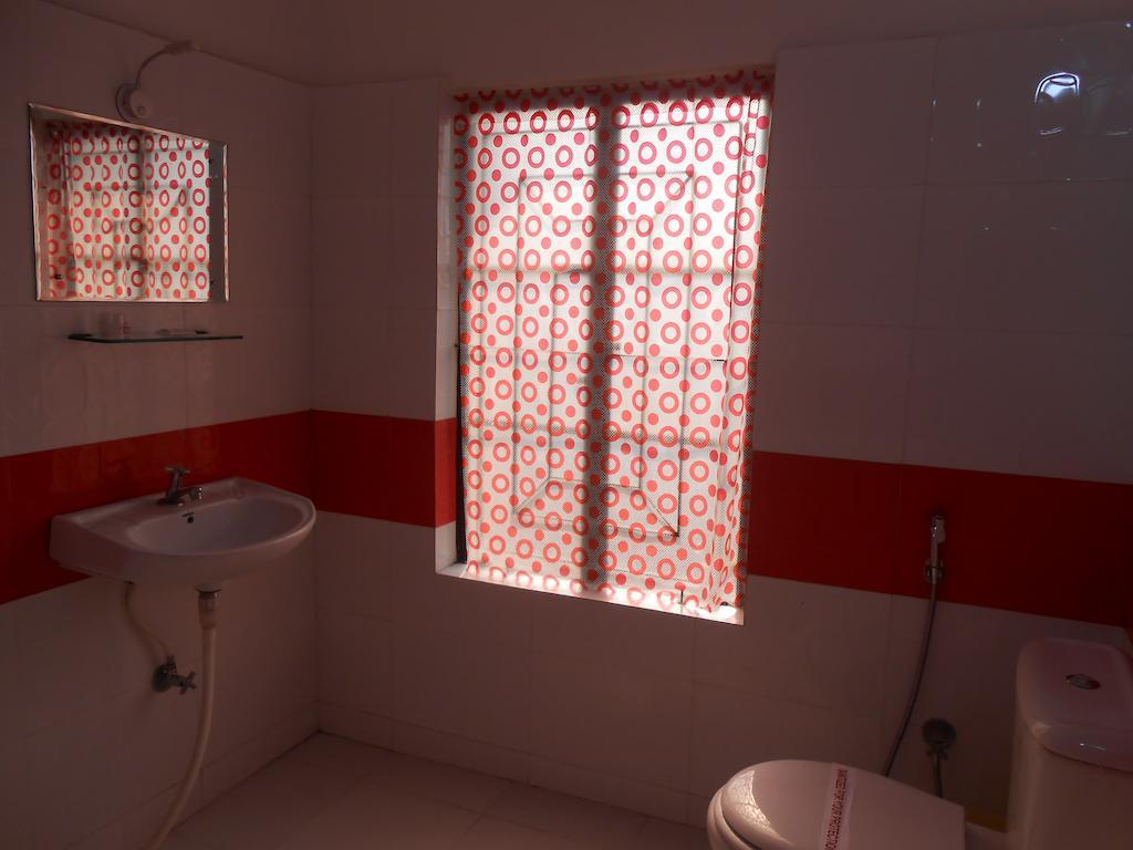 Paro Residency Bed & Breakfast Siliguri Exterior photo
