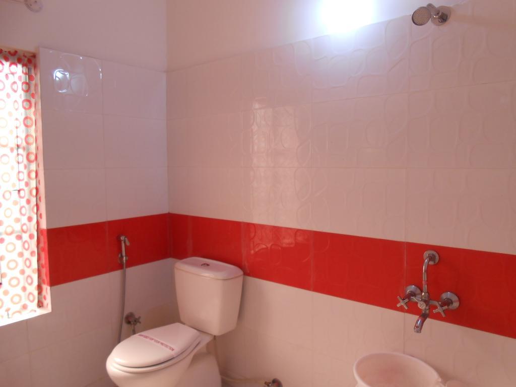 Paro Residency Bed & Breakfast Siliguri Room photo